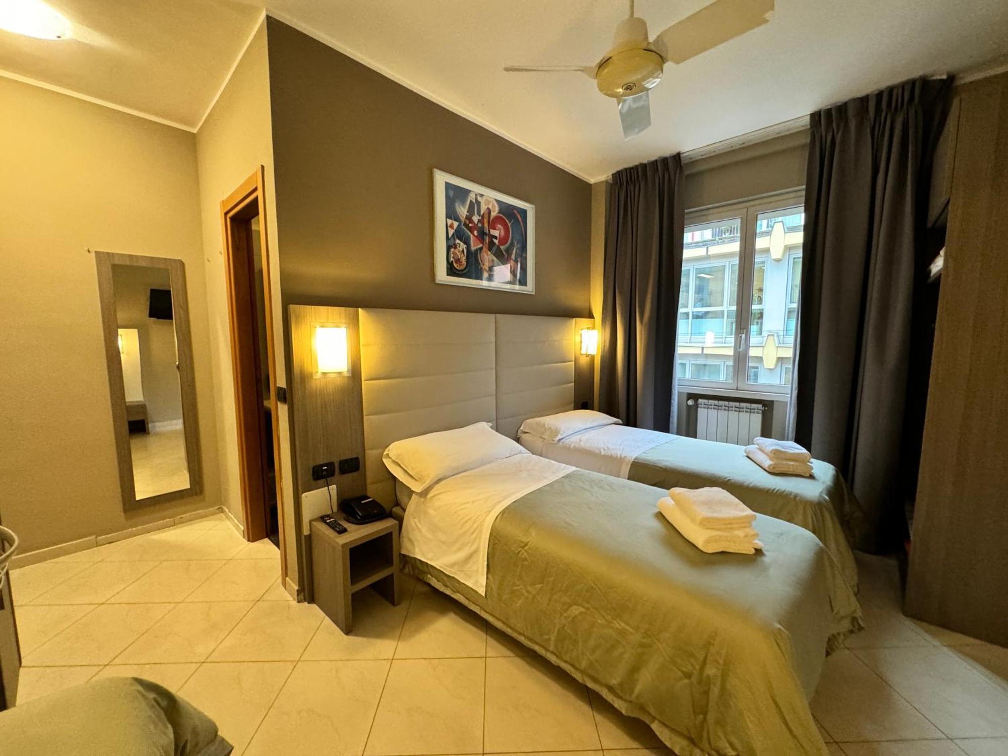 Hotel Parma ميلان المظهر الخارجي الصورة